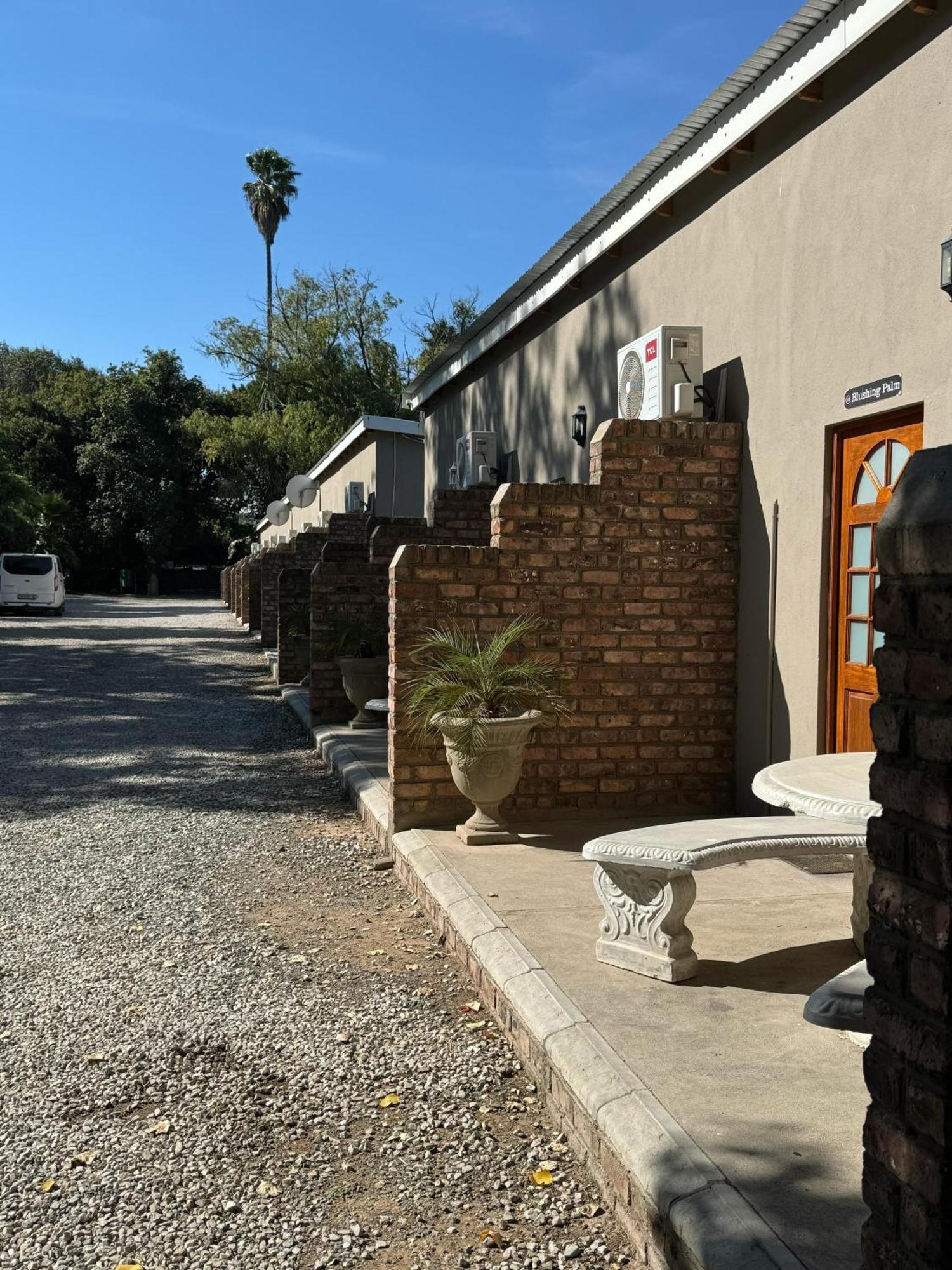 The Palms Venue & Accommodation Cradock Exterior photo